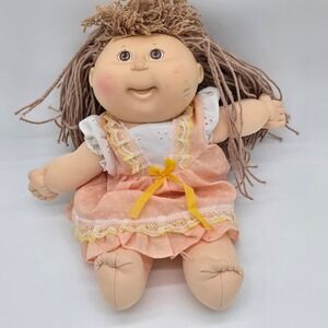 Cabbage Patch Kid Pretty Crimp 'n Curl Doll First Edition Brown Eyes 1990 Hasbro